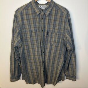 Columbia Men’s Tan and Navy Blue Plaid Button Down Collar Shirt, Size XL